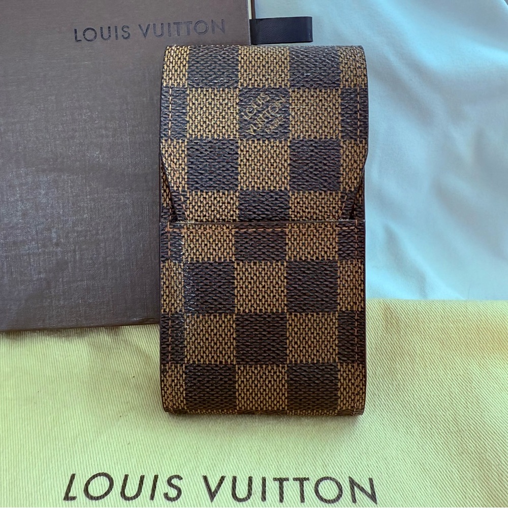AUTHENTIC VINTAGE LOUIS VUITTON DAMIER CIGARETTE HOLDER